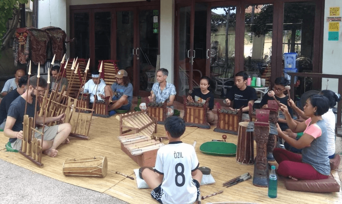 Mekar Bhuana centre and workshop space in Denpasar